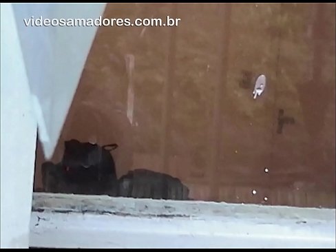 ❤️ Burri i eksituar duke parë të dashurën e tij me një djalë tjetër, duke regjistruar një video të dreq pa e shqetësuar çiftin ❤❌ Porno e vështirë tek ne ❌